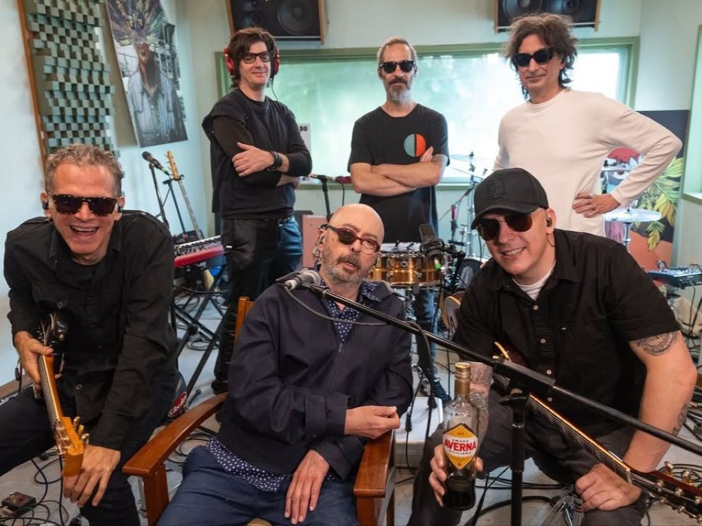 Foto: Edgardo Andres Kevorkian ( instagram.com/kvkfotos/ )
Fuente: instagram.com/indiosolarioficial/