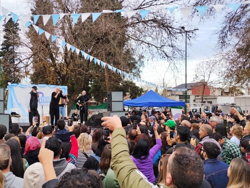 Bersuit Vergarabat cerró el festival solidario “La Patria que Soñamos” en Villa Udaondo