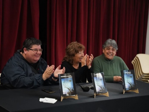 Más de 20 editoriales participaron del Encuentro del Libro y la Palabra en Ituzaingó