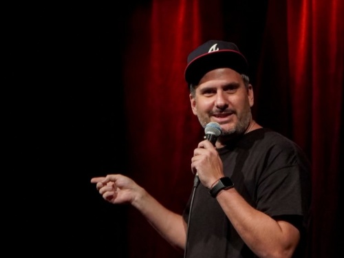 Pipa Barbato presenta su nuevo show de stand up en el Oeste