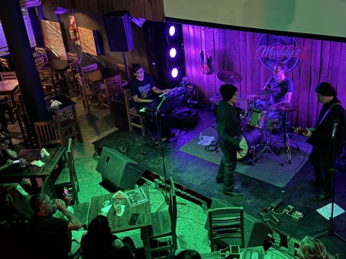 The Doors In Concert revivió el legado de Jim Morrison en Muddy’s