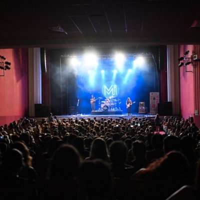 Eruca Sativa llen&oacute; el Teatro Gran Ituzaing&oacute; por el D&iacute;a de la Memoria