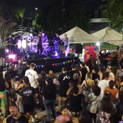 La Feria Lupita llenó de música el Boulevard Fleming