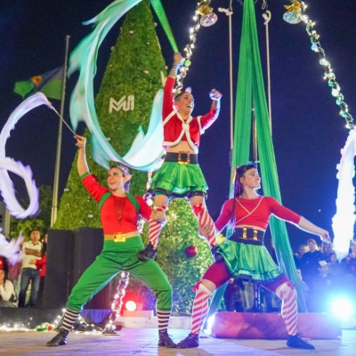 Vuelve la tradición de encender el árbol de navidad en la Plaza San Martín