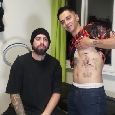 Locura por la Scaloneta: un fan&aacute;tico se tatu&oacute; el quite de Paredes del partido con Egipto