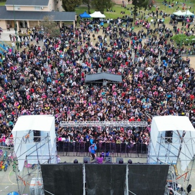 Diego Topa hizo cantar y bailar a más de 10 mil personas en Ituzaingó