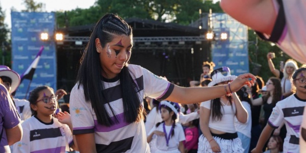 El carnaval recorre los barrios de Ituzaing&oacute; durante enero
