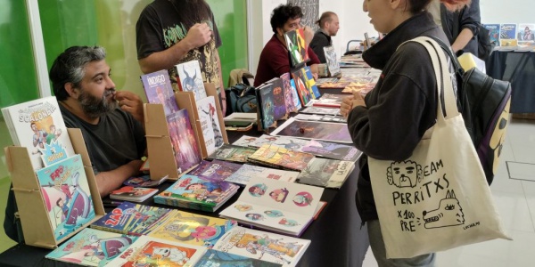 Más de 20 editoriales participan del Encuentro del Libro y la Palabra en Ituzaingó