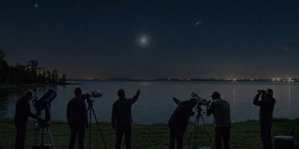 Ovnis en la Zona Oeste: convocan a una vigilia abierta en Marcos Paz para observar el cielo nocturno