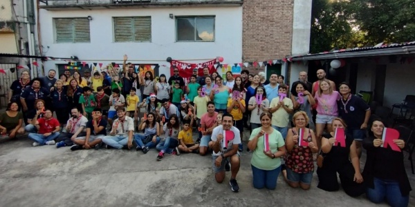 Día de la Niñez: Grupo Scout de Ituzaingó junta juguetes para el Hospital de Niños de San Justo