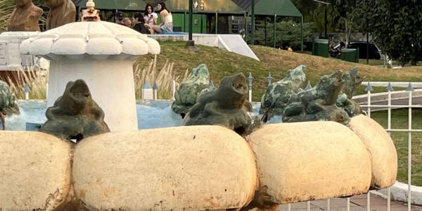 Hist&oacute;rica: &iquest;Cu&aacute;ntos sapos tiene la Fuente de los Sapitos?