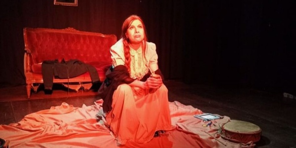 Fin de semana en Ituzaingó: música en vivo, teatro y feria rockera
