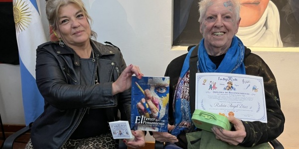 Rub&eacute;n D&iacute;az present&oacute; su nuevo libro: &ldquo;El Tercer Pensamiento&rdquo;